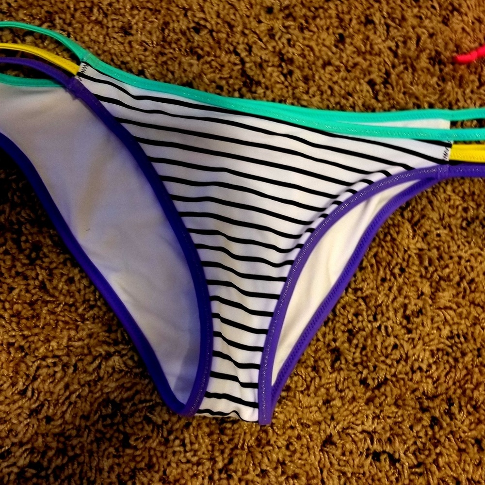 Victoria's Secret Bikini Bottom Cheeky